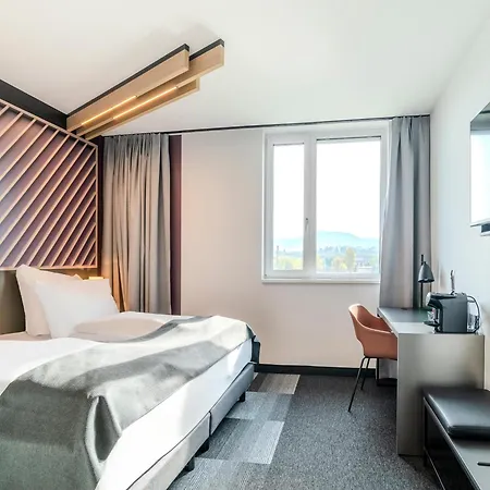 B&B Hotel Offenburg-Hbf Exterior photo